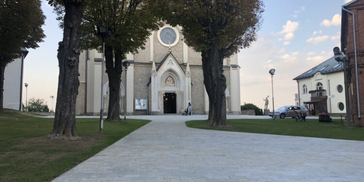 Sulisławice. Sanktuarium Maryjne. / Fot. Grażyna Szlęzak-Wójcik - Radio Kielce