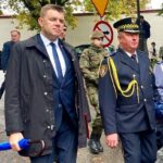 Na zdjęciu (pierwszy z lewej): Marcin Marzec - burmistrz Sandomierza, Jacek Kuliga - komendant Straży Miejskiej / Fot. Grażyna Szlęzak-Wójcik - Radio Kielce