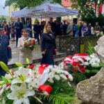 01.09.2021. Sandomierz. Uroczystości z okazji 82. rocznicy wybuchu II wojny światowej. Na zdjęciu: delegacja  sandomierskiego koła Armii Krajowej / Grażyna Szlęzak-Wójcik / Radio Kielce