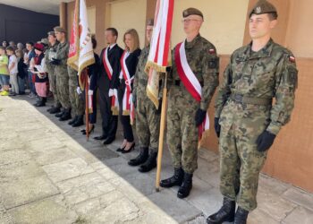 03.09.2021. Sandomierz. Uczczono pamięć mieszkańców, którzy zginęli podczas pierwszych nalotów / Grażyna Szlęzak-Wójcik / Radio Kielce