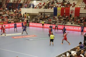 16.09.2021. Bukareszt, EHF Liga Mistrzów. Mecz Dynamo Bukareszt - Łomża Vive Kielce / Arkadiusz Miller / Radio Kielce