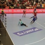 16.09.2021. Bukareszt, EHF Liga Mistrzów. Mecz Dynamo Bukareszt - Łomża Vive Kielce / Arkadiusz Miller / Radio Kielce
