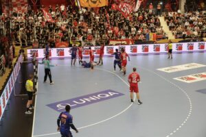 16.09.2021. Bukareszt, EHF Liga Mistrzów. Mecz Dynamo Bukareszt - Łomża Vive Kielce / Arkadiusz Miller / Radio Kielce