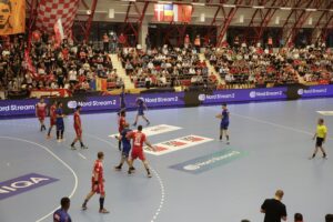 16.09.2021. Bukareszt, EHF Liga Mistrzów. Mecz Dynamo Bukareszt - Łomża Vive Kielce / Arkadiusz Miller / Radio Kielce