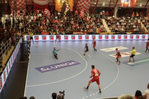 16.09.2021. Bukareszt, EHF Liga Mistrzów. Mecz Dynamo Bukareszt - Łomża Vive Kielce / Arkadiusz Miller / Radio Kielce