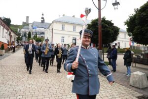 19.09.2021 Chęciny. 30 lecie samorządu terytorialnego / Jarosław Kubalski / Radio Kielce