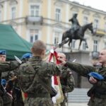 25.09.2021. Kielce. Wspólna przysięga elewów i terytorialsów / Wiktor Taszłow / Radio Kielce