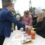 25.09.2021. Kielce. Spotkanie w siedzibie Świętokrzyskiego Stowarzyszenia Pszczelarzy / Wiktor Taszłow / Radio Kielce