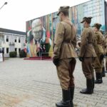 25.09.2021. Kielce. Odsłonięcie muralu z wizerunkiem płk. Jana Piwnika „Ponurego” / Wiktor Taszłow / Radio Kielce