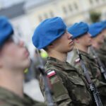 25.09.2021. Kielce. Wspólna przysięga elewów i terytorialsów / Wiktor Taszłow / Radio Kielce