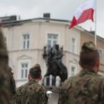 25.09.2021. Kielce. Wspólna przysięga elewów i terytorialsów / Wiktor Taszłow / Radio Kielce