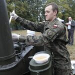 26.09.2021. Chęciny. Rodzinny piknik sportowy WOTGames / Wiktor Taszłow / Radio Kielce