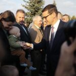 26.09.2021. Nawarzyce. Obchody 100. rocznicy powstania OSP. Na zdjęciu: Mateusz Morawiecki - premier rządu / Wiktor Taszłow / Radio Kielce