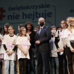 27.09.2021. Kielce. Inauguracja kampanii #świętokrzyskieNIEhejtuje. Na zdjęciu (w środku): Adam Niedzielski - minister zdrowia / Wiktor Taszłow / Radio Kielce