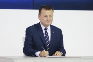 07.09.2021. Kielce. MSPO. Podpisanie umów związanych z pozyskaniem sprzętu wojskowego na potrzeby Sił Zbrojnych / Wiktor Taszlow / Radio Kielce