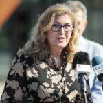 09.09.2021. Kielce. Konferencja przed I Festiwalem Wiatru. Na zdjęciu: Iwona Sabat – kierownik Biura Promocji i Współpracy z Zagranicą urzędu miasta / Wiktor Taszłow / Radio Kielce