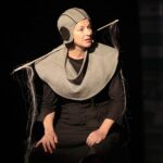 10.09.2021. Kielce. Teatr im. Stefana Żeromskiego. Spektakl „Dziewczyna ze strunami” / Wiktor Taszłow / Radio Kielce