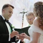 10.09.2021. Wąchock. Ślub Magdaleny Chojnackiej i Marka Materka / Wiktor Taszłow / Radio Kielce