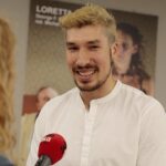 10.09.2021. Kielce. Teatr im. Stefana Żeromskiego. Spektakl „Dziewczyna ze strunami” / Wiktor Taszłow / Radio Kielce