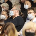 10.09.2021. Kielce. Teatr im. Stefana Żeromskiego. Spektakl „Dziewczyna ze strunami” / Wiktor Taszłow / Radio Kielce