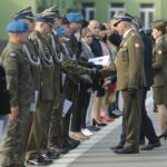 13.09.2021. Kielce. 32. rocznica powstania Centrum Przygotowań do Misji Zagranicznych. Na zdjęciu (po prawej): płk dr Paweł Chabielski - komendant Centrum Przygotowań do Misji Zagranicznych w Kielcach / Wiktor Taszłow / Radio Kielce