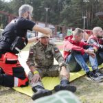 13.09.2021. Zalew Adrzejówka. Ćwiczenia: wypadek, pożar, pierwsza pomoc / Wiktor Taszłow / Radio Kielce