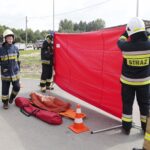 13.09.2021. Zalew Adrzejówka. Ćwiczenia: wypadek, pożar, pierwsza pomoc / Wiktor Taszłow / Radio Kielce