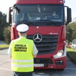 14.09.2021. Miedziana Góra. Kontrole Inspekcji Transportu Drogowego / Wiktor Taszłow / Radio Kielce