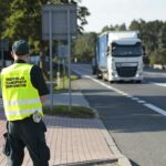 14.09.2021. Miedziana Góra. Kontrole Inspekcji Transportu Drogowego / Wiktor Taszłow / Radio Kielce