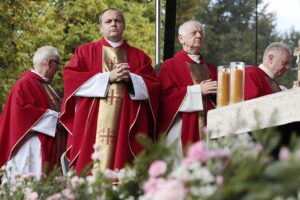 14.09.2021. Święty Krzyż. Uroczystości odpustowe na Świętym Krzyżu / Wiktor Taszłow / Radio Kielce