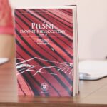 15.09.2021. Kielce. Prezentacja nowego wydawnictwa „Pieśni dawnej Kielecczyzny”. / Wiktor Taszłow / Radio Kielce