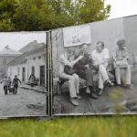 24.09.2021. Tokarnia. Muzeum Wsi Kieleckiej. Wystawa "Portret zapomnianej prowincji kieleckiej. Pierściński, Buczkowski, Gajewski" / Wiktor Taszłow / Radio Kielce