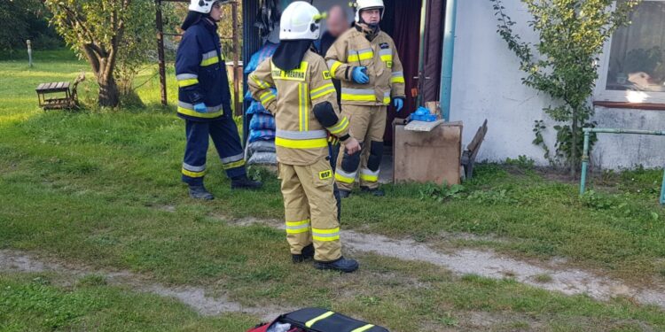 08.09.2021. Gniewce w gminie Piekoszów. Strażacka interwencja / OSP KSRG Piekoszów