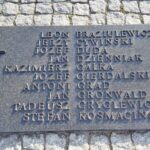 30.09.2021. Ostrowiec Świętokrzyski. Pomnik upamiętniający powieszonych ostrowczan / Emilia Sitarska / Radio Kielce