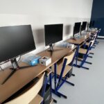 01.09.2021. Ostrowiec Św. Uroczyste rozpoczęcie roku szkolnego w liceum im. Joachima Chreptowicza. / Emilia Sitarska / Radio Kielce