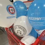 08.09.2021. Ostrowiec Św. Punkt szczepień w galerii handlowej / Emilia Sitarska / Radio Kielce