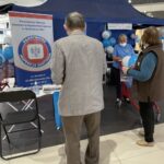 08.09.2021. Ostrowiec Św. Punkt szczepień w galerii handlowej / Emilia Sitarska / Radio Kielce