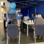 08.09.2021. Ostrowiec Św. Punkt szczepień w galerii handlowej / Emilia Sitarska / Radio Kielce