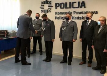 Dariusz Dębowski nie jest już zastępcą komendanta Komendzie Powiatowej Policji w Końskich. Na tym stanowisku zastąpił go Tomasz Janik / KPP Końskie