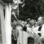 Wykus. Odsłonięcie leśnej kapliczki / Tadeusz Ignacy Rylski