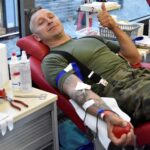 18.09.2021. Sandomierz. „Krwiobieg terytorialsa" na sandomierskim rynku / ppor. Daniel Woś / ŚBOT