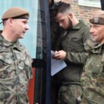 18.09.2021. Sandomierz. „Krwiobieg terytorialsa" na sandomierskim rynku / ppor. Daniel Woś / ŚBOT