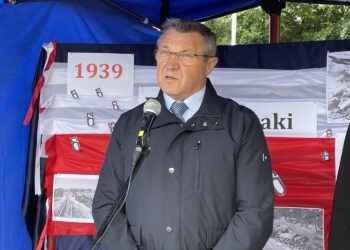 Na zdjęciu: Wacław Rodek - przewodniczący Rady Powiatu Opatowskiego / Emilia Sitarska / Radio Kielce