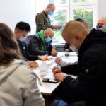 09.10.2021. Kielce. Wcielenie nowych ochotników do Świętokrzyskiej Brygady Obrony Terytorialnej / ppor. Daniel Woś / ŚBOT