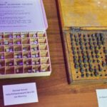 02.10.2021. Maleniec. Kolekcja stomatologiczna Piotra Kuźnika / Magdalena Galas-Klusek / Radio Kielce