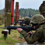 14.10.2021. Nowa Dęba. Pierwsze zajęcia na strzelnicy ochotników ŚBOT / ppor. Daniel Woś / ŚBOT