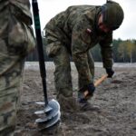 13.10.2021. Nowa Dęba. Szkolenie saperów / ppor. Daniel Woś / ŚBOT