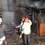 25.10.2021. Błotnica. Pożar domu / straż pożarna