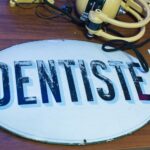 02.10.2021. Maleniec. Kolekcja stomatologiczna Piotra Kuźnika / Magdalena Galas-Klusek / Radio Kielce