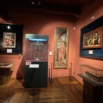 Muzeum Diecezjalne w Sandomierzu. Relikwiarz Drzewa Krzyża Świętego / Grażyna Szlęzak-Wójcik / Radio Kielce